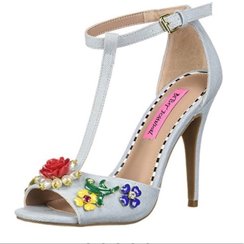Betsey Johnson Lenox Denim Embellished Floral Heels Pumps Size 8